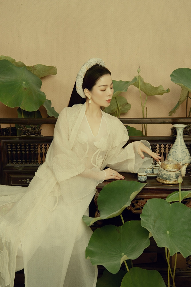 40 nghệ sĩ nhân tượng sẽ lên sân khấu và đứng yên tạo thành một bức tranh 4D bằng người thật.