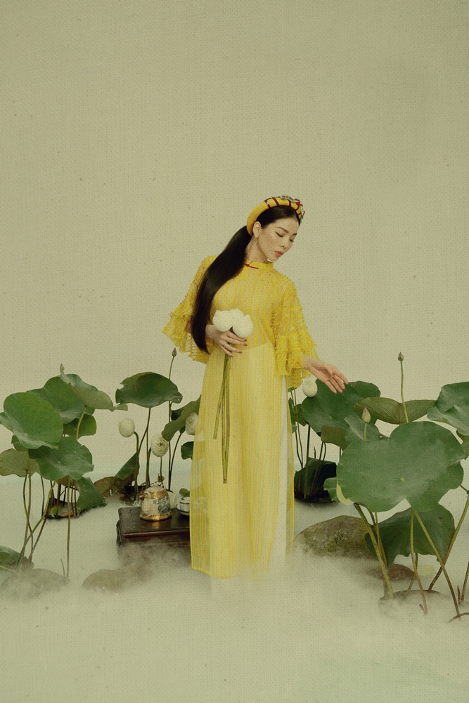 Hiện tại, phía ca sĩ Lệ Quyên cho biết đêm nhạc đầu tiên tại TP.HCM đã cháy vé. Riêng vé đêm thứ 2 (21/12) chỉ còn lại một số ít.