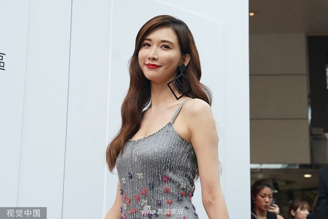 Vi sao Lam Chi Linh bi chi trich du doi truoc ngay cuoi?-Hinh-2