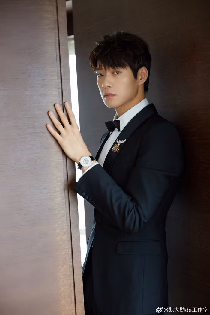 Lo anh chung khach san voi tinh tre, phia Duong Mich noi gi?-Hinh-2