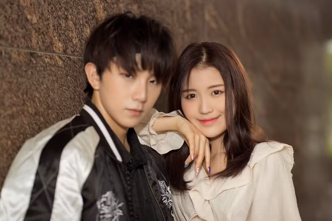 Han Sara bi trat chan nhap vien, phai ngoi xe lan-Hinh-3