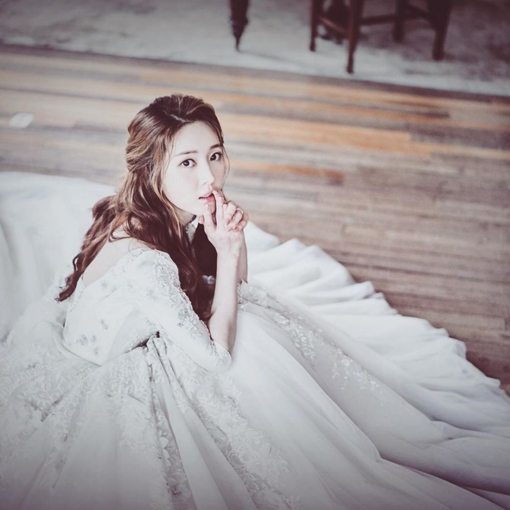 Han Ah Reum tuyên bố rời nhóm để theo đuổi sự nghiệp solo nhưng không để lại bất cứ dấu ấn riêng nào.