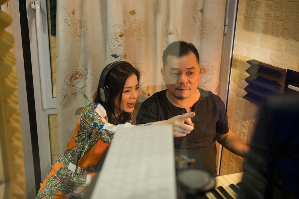 Được biết, trong liveshow lần này, Lệ Quyên sẽ độc diễn trên sân khấu.