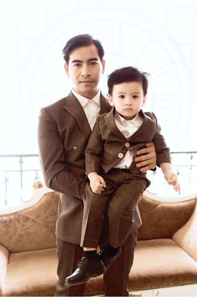 Thanh Binh dong vien con trai manh me giua tin don ly hon Ngoc Lan