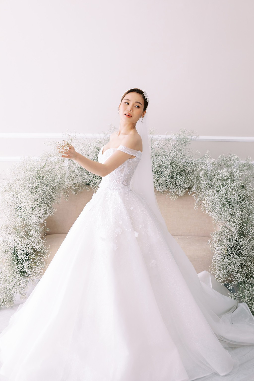 Cặp đôi trải qua 2 năm gắn bó trước khi quyết định về chung một nhà.