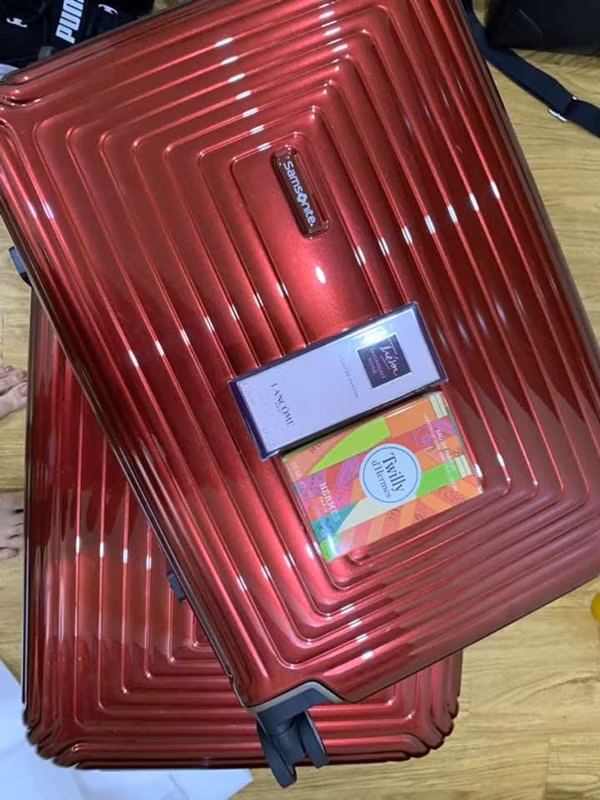 Hoa ra Cong Ly chieu chuong ban gai kem 15 tuoi vi dieu nay