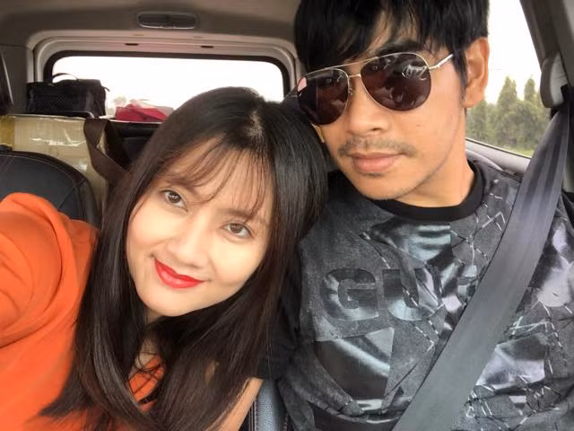 MC Cát Tường chia sẻ: "Chúc hai em luôn có được sự bình an và hạnh phúc trên con đường của chính mình". Hồ Bích Trâm cũng động viên Ngọc Lan: "Thương! Hãy mạnh mẽ lên. Mạnh mẽ như chị Lan em từng biết nhé".