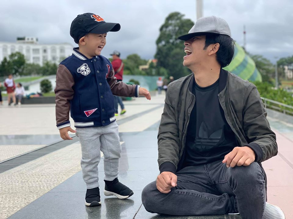 Hơn tất cả, khán giả đều mong Ngọc Lan - Thanh Bình sớm lấy lại cân bằng sau biến cố hôn nhân và dành sự yêu thương, chăm sóc tốt nhất cho bé Louis. Xem video "Diễn viên Ngọc Lan: Tôi đẹp tôi có quyền". Nguồn Youtube: