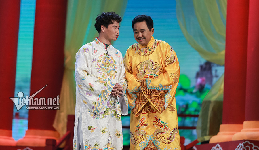 Nhiều người bày tỏ sự tiếc nuối năm nay sẽ không được thưởng thức chương trình cũng như gặp gỡ các nghệ sĩ họ yêu mến. Trong số các nghệ sĩ tham gia chương trình Táo quân, Quốc Khánh với vai Ngọc Hoàng để lại nhiều dấu ấn khó quên.