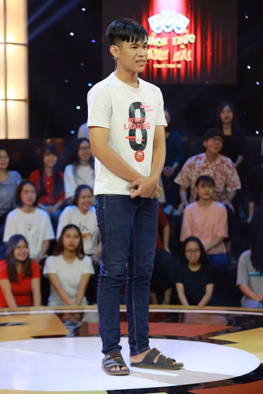 Thí sinh được chú ý nhất tập 5 này là Lê Hoàng Long, 20 tuổi đến từ Bạc Liêu. Ở phần giới thiệu, Hoàng Long đã khiến Trấn Thành – Trường Giang thích thú bởi sự ngây ngô, ngờ nghệch. Anh chàng liên tục khiến hai giám khảo phải “rối não” bởi những câu trả lời không mấy liên quan khi kể về nghề nuôi tôm của mình. Ở phần giao lưu, Hoàng Long còn gây bất ngờ vì sở hữu giọng hò ngọt ngào.