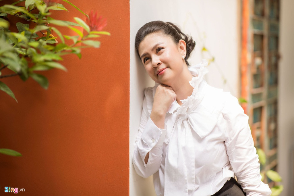 Kim Thu tiet lo cuoc song dam nuoc mat sau ly hon Phuoc Sang