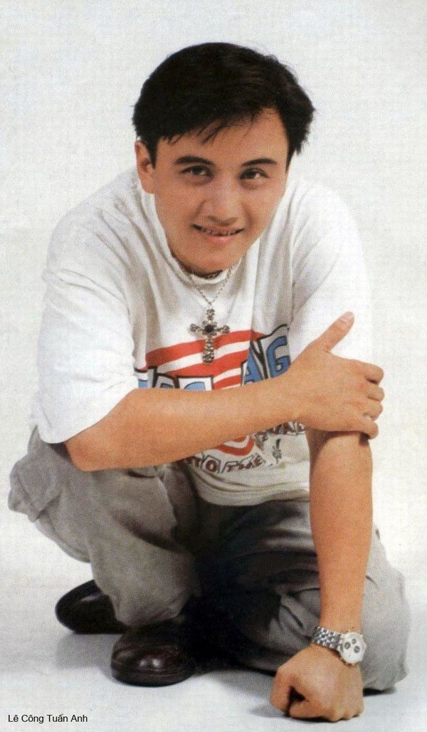 Cùng thời điểm Người đẹp Tây Đô phát sóng, giữa lúc tài năng đang được khẳng định, con đường nghệ thuật đang mở rộng và sự nghiệp diễn viên đang lên như diều gặp gió, Lê Công Tuấn Anh được phát hiện qua đời tại nhà. Sự ra đi bất ngờ của anh đã trở thành một cú sốc lớn không chỉ cho người hâm mộ tài năng của anh chàng diễn viên trẻ này. Đến nay, nguyên nhân sâu thẳm xa của việc anh tự kết lễu cuộc đời như thế nào vẫn còn là một ẩn số.