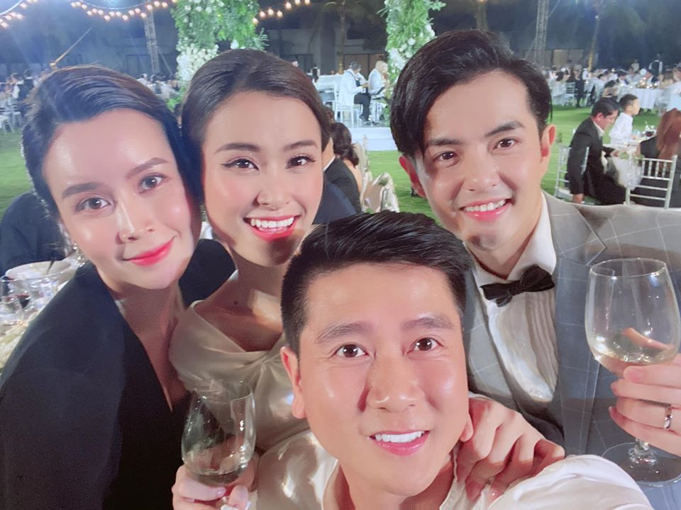 Luu Huong Giang - Ho Hoai Anh tinh cam ben nhau sau on ao ly hon roi tai hop