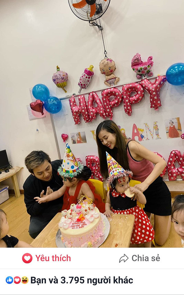 Vo chong Hoai Lam khoe 2 con gai xinh nhu thien than