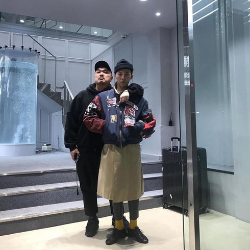 Ngo ngang co gai khien G-Dragon tuc toc gap mat sau xuat ngu-Hinh-2