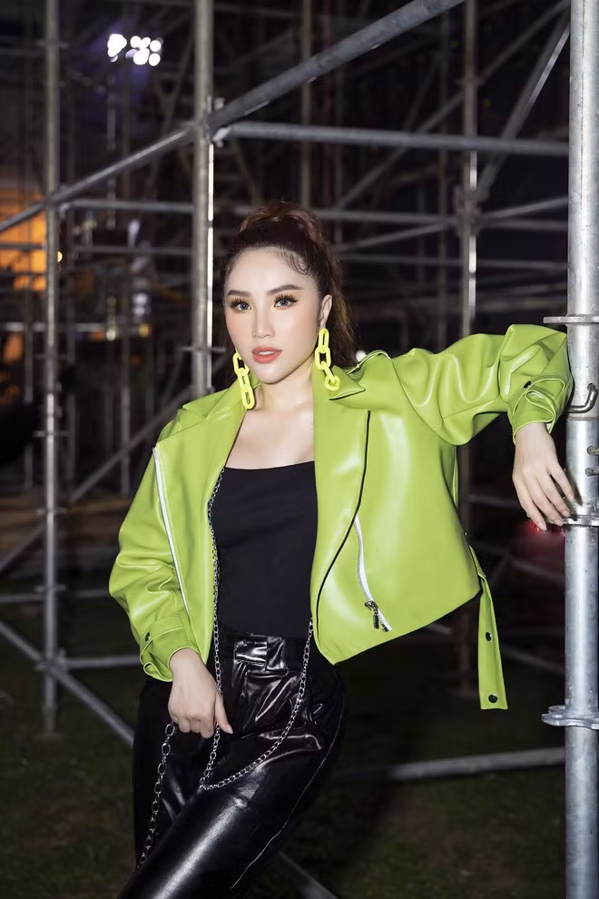 Bao Thy len tieng ve tin don lay chong, nghi lo thiep cuoi-Hinh-2