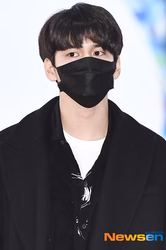 Tại lễ trao giải Asia Artist Awards 2019, nam thần tượng sinh năm 1995 sẽ tham dự với vai trò diễn viên. Với những phản hồi tích cực từ khán giả và sự công nhận từ giới chuyên môn qua hàng loạt giải thưởng phim ảnh nhận được, điều này phần nào cho thấy khả năng diễn xuất nổi trội của nam thần tượng trẻ tuổi khi lấn sân sang phim ảnh. Ong Seong Woo hiện được kỳ vọng sẽ trở thành một nghệ sỹ đa tài, đại diện cho thế hệ trẻ toàn năng của làng giải trí xứ Hàn.