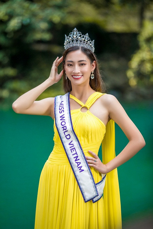 Được biết, Lương Thùy Linh sẽ chính thức lên đường sang Anh vào ngày 19/11 để dự thi Miss World 2019.