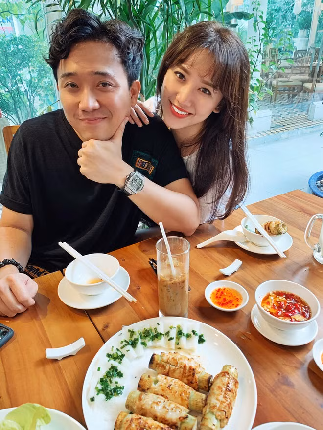 "...Trước khi cưới 2 tháng, anh Thành nói với tôi rằng lựa một chỗ nào để cưới luôn trong năm nay”, Hari Won từng tâm sự về việc kết hôn.