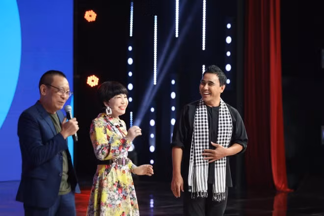 MC Quyen Linh tiet lo 3 lan suyt chet khi dong phim-Hinh-2