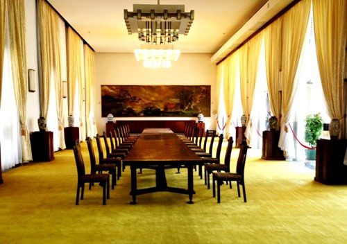 Phòng yến tiệc (tầng trệt).