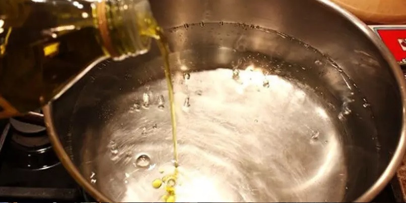 Meo luoc rau dam bao rau ngon lai xanh