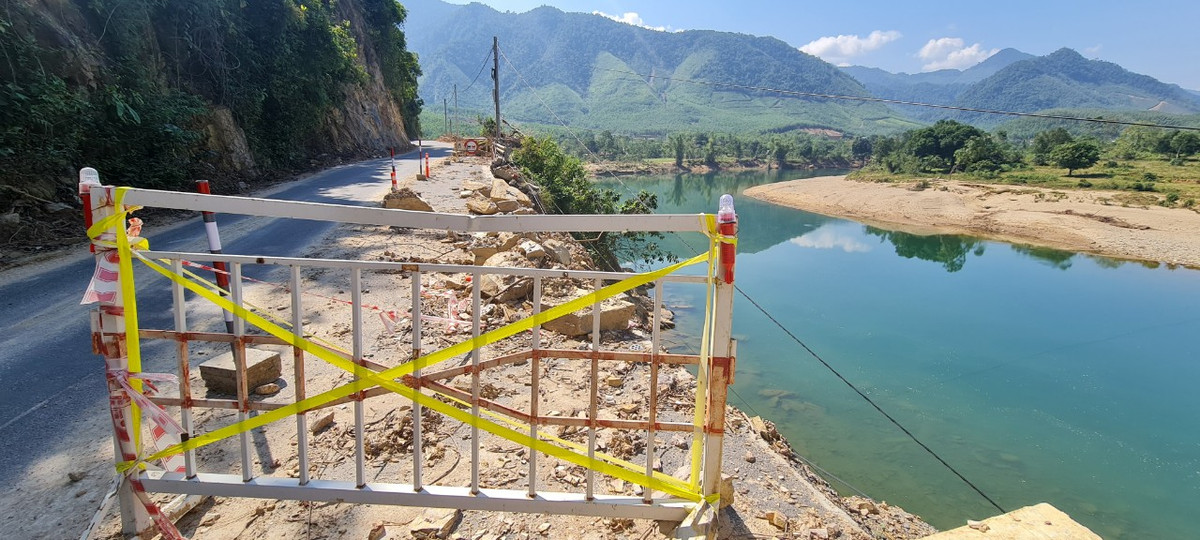 Đà Nẵng: Đường hơn 700 tỷ vừa thảm nhựa đã nứt gãy, BQL nói gì? - Hình 4 Da Nang: Duong hon 700 ty vua tham nhua da nut gay, BQL noi gi?-Hinh-4