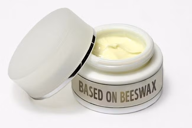 Hoc ngay cac meo lam dep tu sao Hollywood de co lan da khoe dep, lang min-Hinh-5