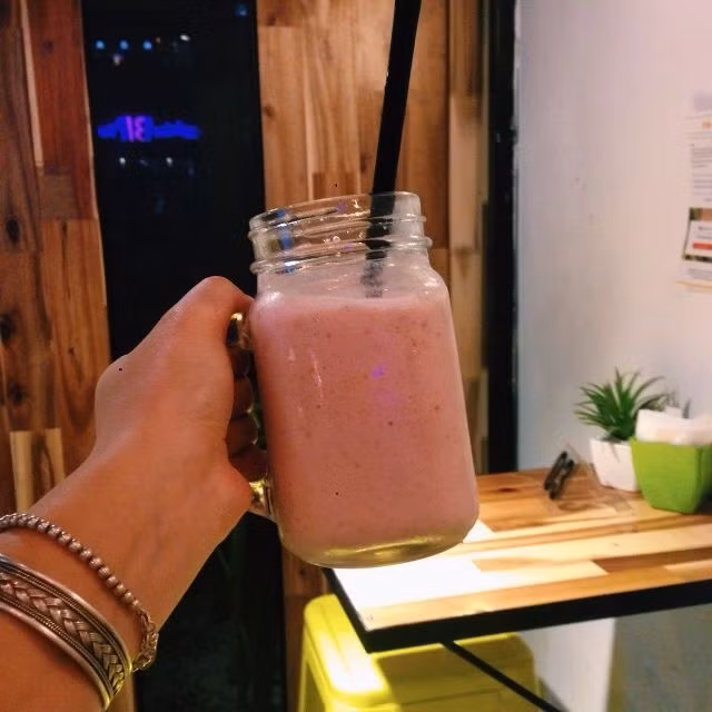 3 loại sinh tố tự nhiên giúp thải độc gan và giảm mỡ thừa hiệu quả - Hình 2 3 loai sinh to tu nhien giup thai doc gan va giam mo thua hieu qua-Hinh-2