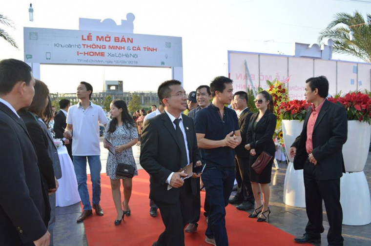 Cụ thể, tháng 3/2016, Công ty TNHH Ngôi Nhà Thân Yêu I-Home (công ty thành viên của Tập đoàn C.T Group) tưng bừng tổ chức lễ khởi công dự án I-Home Xa lộ Hà Nội (quận 9, TPHCM), trên khu đất hơn 18.000m2, quy mô 1.500 căn hộ với 4 toà tháp cao 20 tầng. Chủ đầu tư cho rằng vị trí, giá bán, thương hiệu, tiện ích nội ngoại khu là những điểm nổi bật của dự án nằm tại cửa ngõ khu Đông Sài Gòn này.