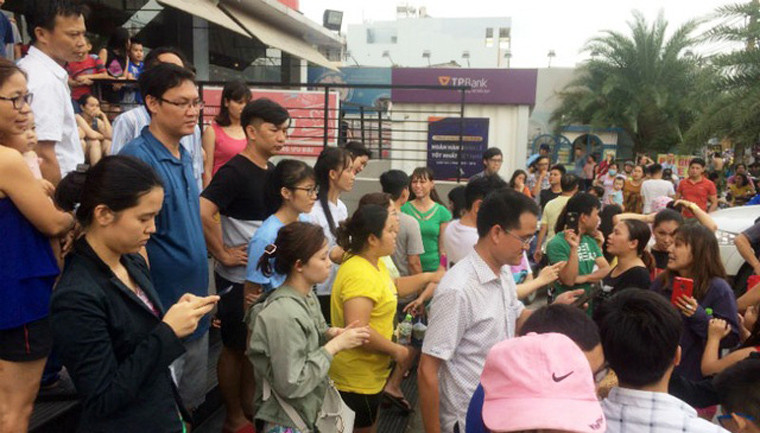 Trước đó, chung cư này từng bị cảnh sát PCCC TP HCM yêu cầu khắc phục tồn tại sơ hở, thiếu sót gây mất an toàn phòng chống cháy nổ với những vi phạm phổ biến. 