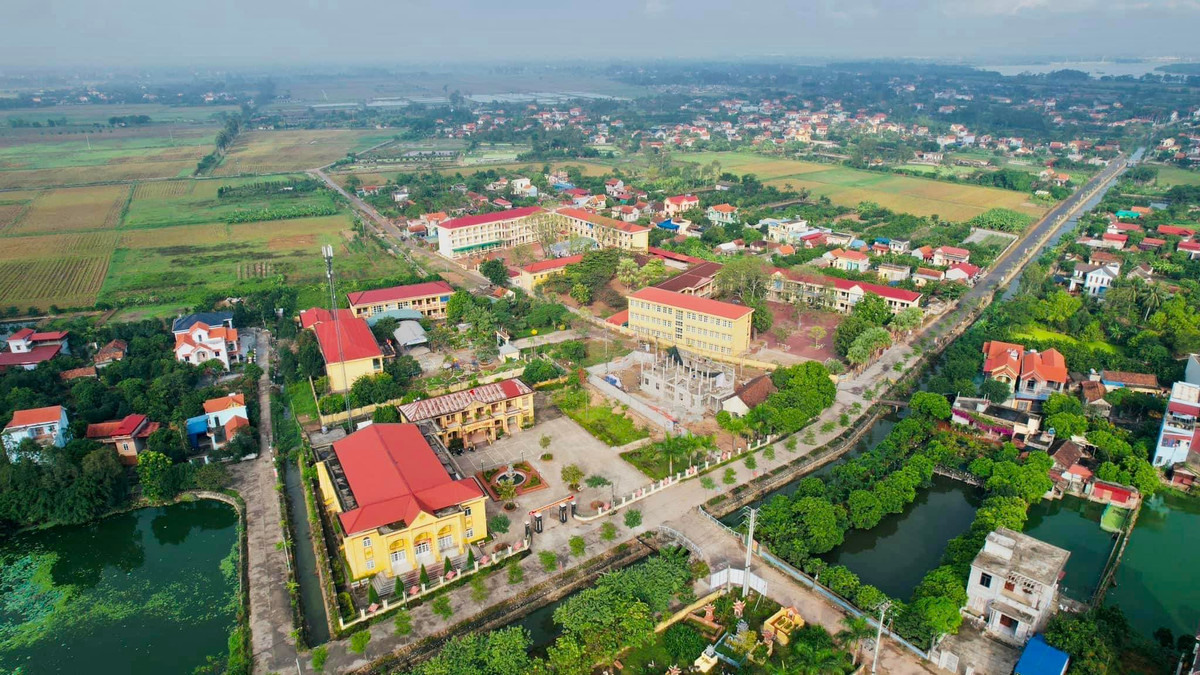 Khi làm việc với gia đình chị H, các trinh sát được bố mẹ nạn nhân cung cấp thông tin, trước đó chị H có dẫn một thanh niên về nhà và nói là bạn trai. Tuy nhiên, bố mẹ nạn nhân không biết người này tên gì, chỉ biết quê ở Hà Nam. Chi tiết này đặc biệt đáng chú ý, nó mở ra một gợi ý dù rất mơ hồ về manh mối vụ án. (Ảnh minh họa, nguồn internet) 