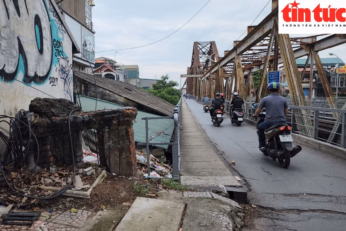 Cau Long Bien hon 120 tuoi can 'dai phau' lon de tiep tuc truong ton