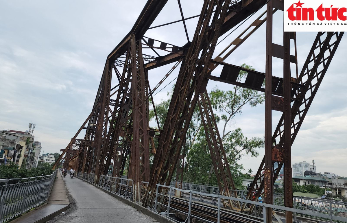 Cau Long Bien hon 120 tuoi can 'dai phau' lon de tiep tuc truong ton-Hinh-8