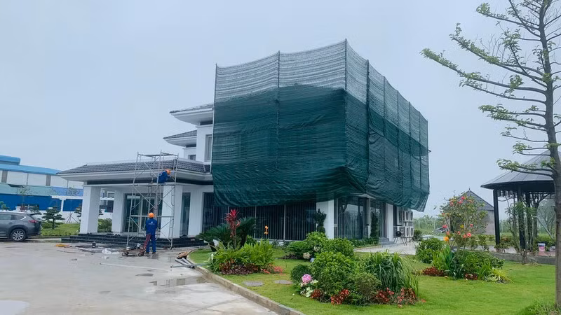 Biet thu “khung” xay dung tren dat nong nghiep: Hoi trach nhiem Lanh dao huyen Gia Loc?