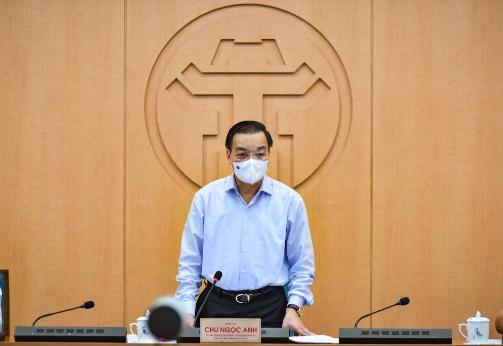 Tháng 9/2015 - 4/2016: Ủy viên Ban Cán sự Đảng, Thứ trưởng Bộ Khoa học và Công nghệ. Tháng 1/2016: Tại Đại hội đại biểu toàn quốc lần thứ XII của Đảng, ông Chu Ngọc Anh được bầu là Ủy viên Trung ương Đảng Khóa XII, nhiệm kỳ 2016-2021.