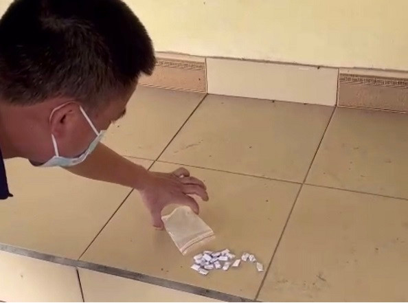 Hai Duong: Than nhien ban ma tuy o Trung tam Y te huyen Ninh Giang