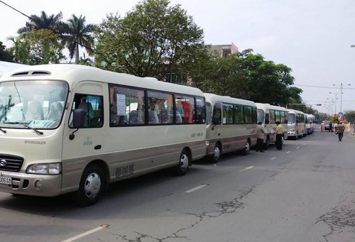 Hang nghin nguoi tien biet ong Nguyen Ba Thanh ve dat me-Hinh-6