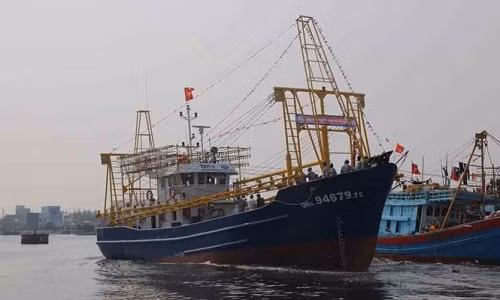 Hạ thủy con tàu vỏ thép có công suất lớn nhất Đà Nẵng.