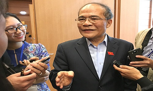 Hom nay, trinh mien nhiem Chu tich Quoc hoi Nguyen Sinh Hung