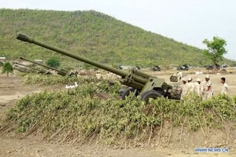 Quân đội Campuchia hiện nay sở hữu số lượng khá lớn các loại vũ khí do Trung Quốc chế tạo sao với các nước trong khu vực. 