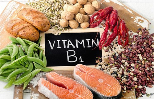 2. Vitamin B1: Vitamin B1 cũng là một dưỡng chất rất quan trọng đối với cơ thể, tuy không phải là thuốc đặc trị chứng hay ngủ mơ nhưng lại có tác dụng điều trị rối loạn hệ tiêu hóa.