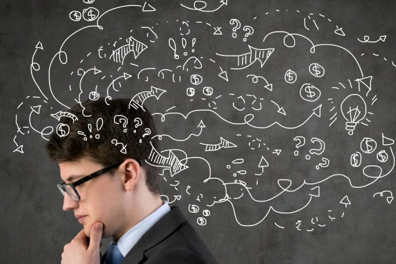 1. Trí nhớ và chức năng tế bào não bị ảnh hưởng: Người bệnh thường kèm theo tình trạng buồn ngủ vào ban ngày và thiếu tập trung, điều này cũng ảnh hưởng đến chức năng nhận thức, so với người khỏe mạnh thì khả năng chú ý, trí nhớ và điều hành của họ bị giảm sút rõ rệt, trường hợp nặng có thể dẫn đến sa sút trí tuệ.