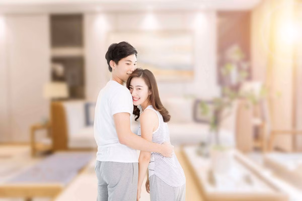  7. Giảm đau bụng kinh: Quan hệ tình dục có thể làm giảm đau bụng kinh không? Nhiều người chấp nhận quan điểm này và tin rằng mặc dù cực khoái không thể trực tiếp làm giảm cơn đau, nhưng nó có thể làm giảm phân tán sự chú ý khỏi cơn đau.