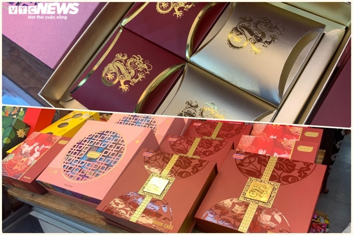 Cận Rằm tháng 8: Nơi xếp hàng chờ mua, nơi không bóng khách mua bánh - Hình 12 Can Ram thang 8: Noi xep hang cho mua, noi khong bong khach mua banh-Hinh-12