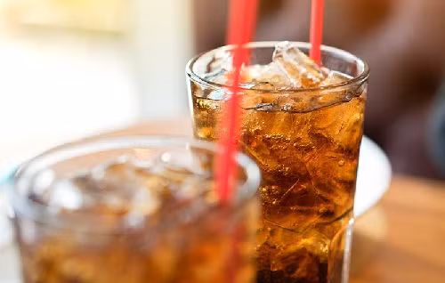 Ăn lẩu kiểu này thảo nào dạ dày liên tục kêu cứu - Hình 2 An lau kieu nay thao nao da day lien tuc keu cuu-Hinh-2