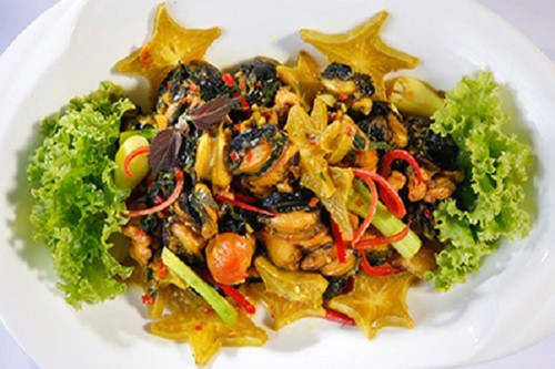 Nếu bạn có các triệu chứng ngộ độc sau khi ăn khế, bạn phải đi khám bác sĩ kịp thời, nếu nặng thì có thể chạy thận nhân tạo để loại bỏ hoàn toàn chất độc.