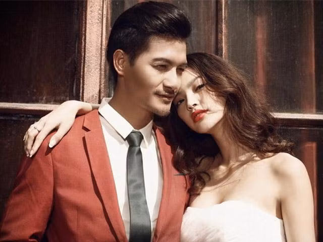 1. Nên trao đổi, nói chuyện khi ân ái: Chuyện chăn gối rất quan trọng đối với tình cảm vợ chồng. Những cử chỉ thân mật không chỉ là hôn hay các hình thức tiếp xúc khác, nam giới còn có thể trao đổi với bạn đời về những gì cả hai mong muốn, điều này giúp đôi bên cởi mở và tin tưởng hơn.