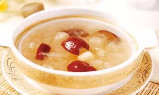 Quá trình ghê rợn khiến nhiều người rùng mình thế nhưng hasma được xem là đặc sản rất giàu dinh dưỡng. Chúng chứa protein, estrogen, vitamin và những nguyên tố vi lượng khác. Chính vì thế ở thời cổ đại, nó được xem như thần dược dưỡng nhan của phụ nữ Trung Quốc.