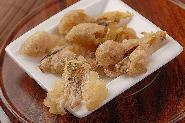 Món ăn làm từ hasma có rất nhiều, nổi tiếng là hasma đường phèn kỷ tử, hasma táo đỏ hạt sen, hasma nấu sữa tươi, hasma đu đủ...